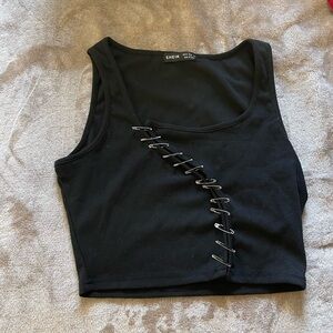 SHEIN Crop Top
